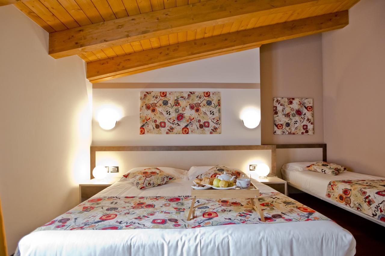 Hotel Lago Di Como كوليكو المظهر الخارجي الصورة
